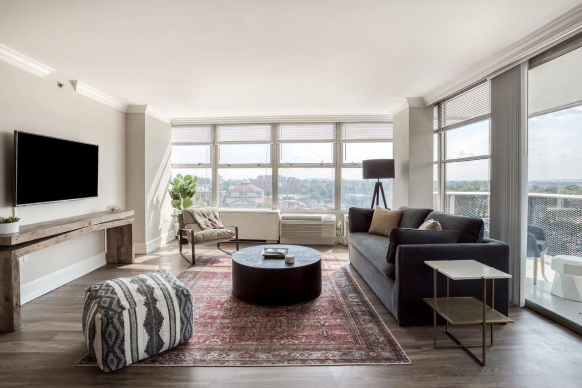 Cozysuites 800 Tower 1Br With Gym! 10 Луисвилл Экстерьер фото